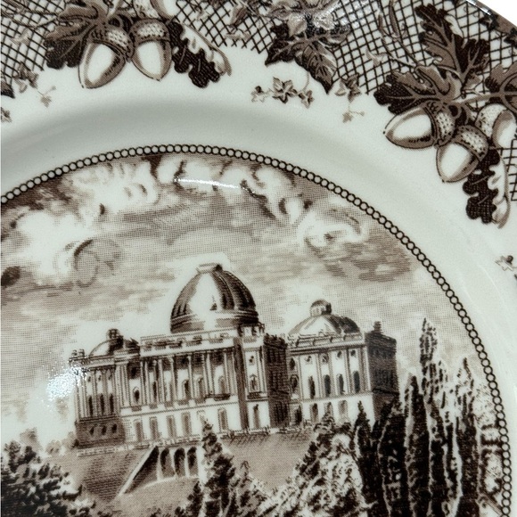 Johnson Bros Historic America 11 Dinner Plate Capitol Building Ironstone - Picture 3 of 6